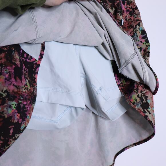 LULULEMON Hotty Hot High-Rise Skirt Stencil Blossom Red Sheer Blue Women's 6 - Picture 6 of 10